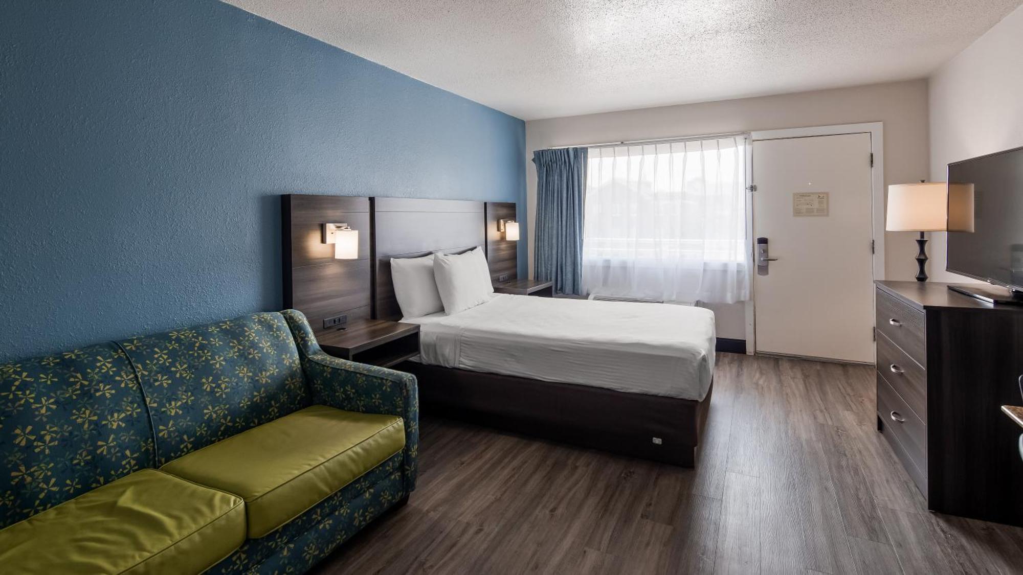 Hotel Surestay By Western Virginia Royal Clipper Virginia Beach